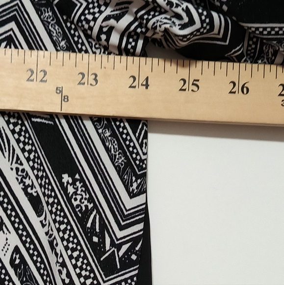 Sheer Back Black Top / Size 2X / EUC - Picture 5 of 9